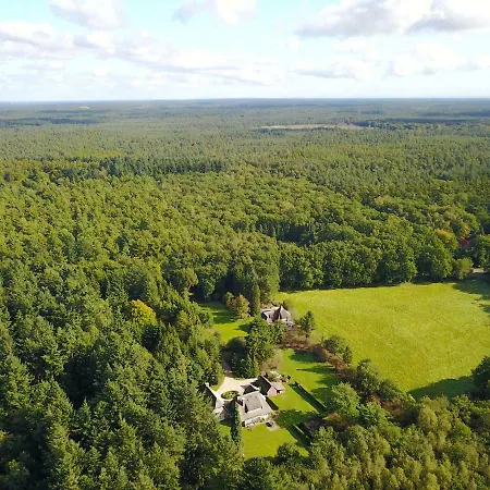 Сasa de vacaciones Landgoed Dennenholt - 5 Unique Homes *